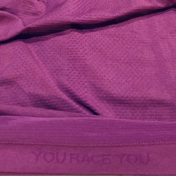 Lululemon Swiftly Tech Racerback 2.0 - Picture 6 of 6